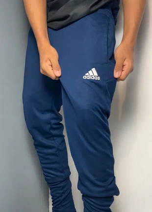 Track Pant Survêtement Jogging Parachute adidas Bleu taille S homme | Track pant sport streetwear, brand: adidas, condizioni: Ottime, taglia: S, €10.00, €11.20 include la Protezione acquisti