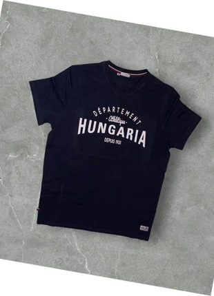 T-shirt Hungaria bleu marine - Taille XL - Homme, marque: Hungaria, état: Très bon état, taille: XL, 3,00 €, 3,85 € Protection acheteurs incluse