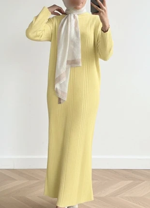 Robe en maille jaune, marca: Boutique Italiana, estado: Muy bueno, tamaño: M / 38 / 10, 25,00 €, 26,95 € Protección al comprador incluida