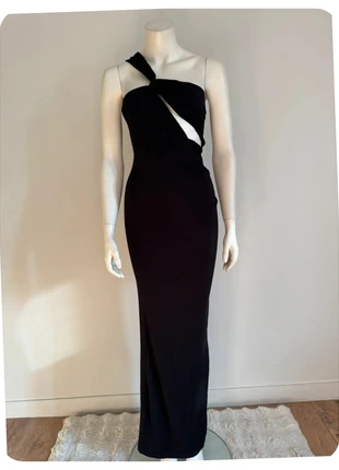 Robe longue noire ASOS design asymétrique – taille 34 – légère accroche (voir photo), marque: ASOS, état: Neuf sans étiquette, taille: XS / 34 / 6, 8,00 €, 9,10 € Protection acheteurs (Pro) incluse