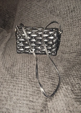 Black texture handbag, brand: Marks & Spencer, condition: Very good, £5.00, £5.95 includes Buyer Protection