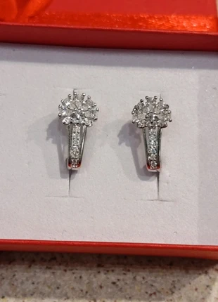 orecchini forma U con zirconi a fiore, merk: Argento, staat: Heel goed, € 10,00, € 11,20 inclusief Kopersbescherming