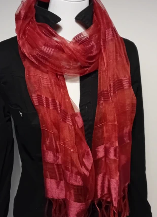 Sciarpa Rossa Leggera con Paillettes, marke: Pennyblack, zustand: Sehr gut, 9,00 €, 10,15 € inklusive Vinted-Käuferschutz