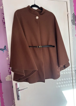 Cape femme - T.U, marque: Boutique indépendante, état: Très bon état, taille: Taille unique, 15,00 €, 16,45 € Protection acheteurs incluse