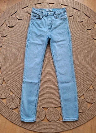 Jean bleu clair taille haute - Mango - T.XS (34), marke: Mango, zustand: Sehr gut, größe: XS / 34 / 6, 6,00 €, 7,00 € beinhaltet Vinted-Käuferschutz Pro