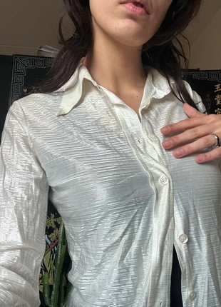 Vintage 70s shiny blouse, merk: Vintage, staat: Goed, maat: S / 36 / 8, € 5,00, € 5,95 inclusief Kopersbescherming