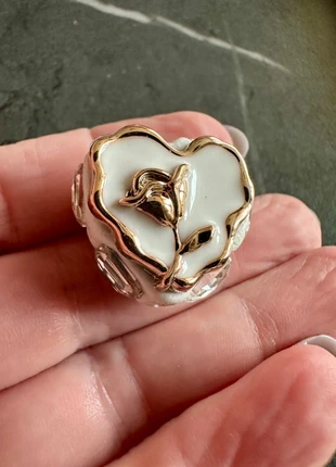 Grande perle fleur en acrylique blanche et dorée – mariage, Saint-Valentin, créations romantiques, merk: Craft, staat: Heel goed, € 1,25, € 2,01 inclusief Kopersbescherming