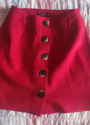 Gonna Camoscio rossa XS, marca: Bershka, estado: Nuevo sin etiquetas, tamaño: XS / 34 / 6, 4,50 €, 5,43 € Protección al comprador incluida