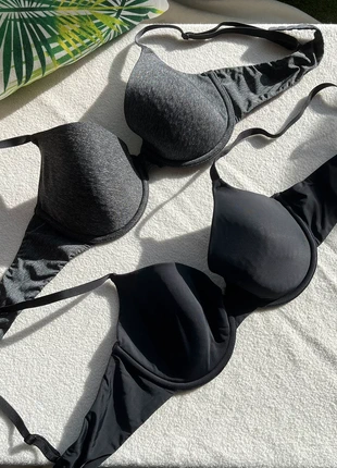 Lot de 2 soutien-gorges 90C de la halle neuf, marque: La Halle, état: Neuf sans étiquette, taille: 90C, 5,00 €, 5,95 € Protection acheteurs incluse