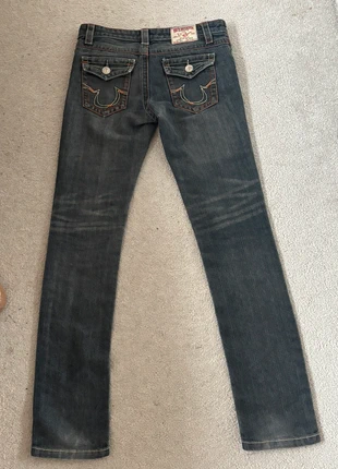 True religion section Joey row 32 seat 26 low waist jeans, merk: True Religion, staat: Heel goed, maat: XS / 34 / 6, € 49,99, € 53,19 inclusief Kopersbescherming