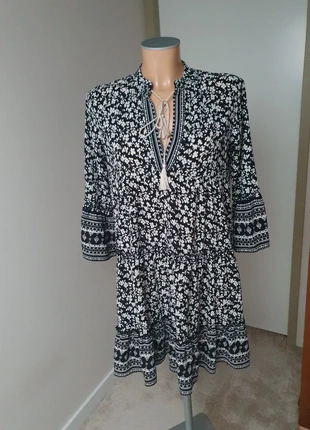 Tuniek jurk Ambika maat XS zwart wit, merk: AMBIKA, staat: Heel goed, maat: XS / 34 / 6, € 8,00, € 9,10 inclusief Kopersbescherming Pro