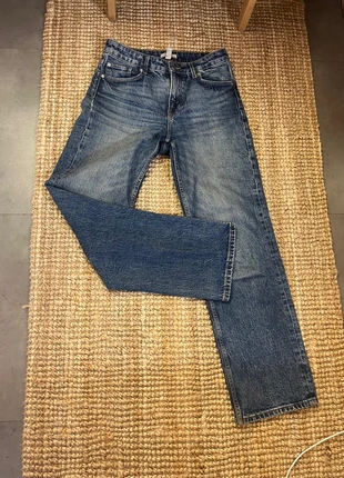 Jean droit H&M – Taille 36, marke: H&M, zustand: Neu, größe: S / 36 / 8, 15,00 €, 16,45 € inklusive Vinted-Käuferschutz
