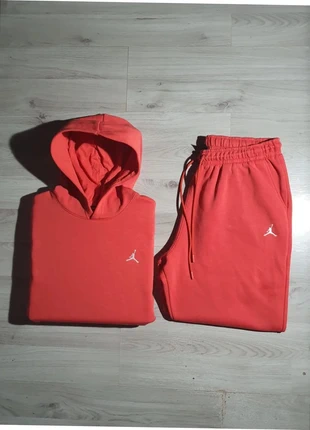 ensemble jogging/survétement jordan taille L/XL, marca: Jordan, estado: Muy bueno, tamaño: XL, 70,00 €, 74,20 € Protección al comprador incluida