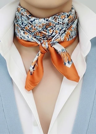 Foulard carré femme, zustand: Neu, mit Etikett, 8,00 €, 9,10 € inklusive Vinted-Käuferschutz