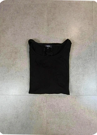 Pull hiver femme noir avec dentelle - taille 1 - très bon état, brand: Zamba, condizioni: Ottime, taglia: S / IT 40 / EU 36, €2.00, €2.80 include la Protezione acquisti