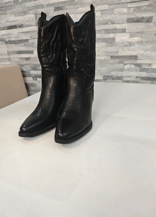 Bottines femmes mi haut, marca: CHC-Shoes, estado: Novo sem etiquetas, tamanho: 37, €30.00, €32.20 inclui Proteção do Comprador