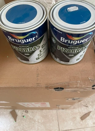 Lote de dos botes de esmalte, merk: Bruguer, staat: Nieuw met prijskaartje, € 11,00, € 12,25 inclusief Kopersbescherming