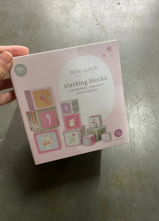 Little Dutch stapelblokken Fairy Garden, merk: Little Dutch, staat: Nieuw met prijskaartje, maat: Universeel, € 14,95, € 16,40 inclusief Kopersbescherming Pro