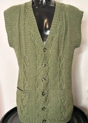 Gilet maille vintage sans manches kaki taille XXL, marque: gilet maille vintage kaki xxl, état: Très bon état, taille: XXL, 10,00 €, 11,20 € Protection acheteurs (Pro) incluse