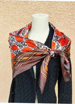 Foulard orange et chocolat scarf etat neuf femme en soie, estado: Nuevo sin etiquetas, 13,90 €, 15,30 € Protección al comprador Pro incluida
