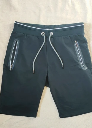 Short benson cherry, marke: Benson & Cherry, zustand: Sehr gut, größe: S, 4,00 €, 4,90 € inklusive Vinted-Käuferschutz