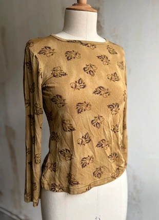 Haut vintage motif baroque doré – style Y2K / 90s, marke: Alain Manoukian, zustand: Sehr gut, größe: S / 36 / 8, 6,00 €, 7,00 € inklusive Vinted-Käuferschutz