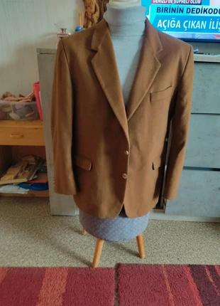 Veste laine très bonne état Taille L et XL, merk: LAINE, staat: Heel goed, maat: L, € 15,00, € 16,45 inclusief Kopersbescherming