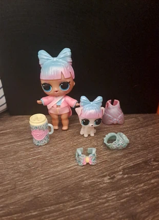 Lol setje, merk: L.O.L. Surprise, staat: Heel goed, maat: Universeel, € 6,00, € 7,00 inclusief Kopersbescherming