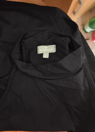 Haut noir moulant sans manches Naf Naf Taille L neur, merk: Naf Naf, staat: Nieuw zonder prijskaartje, maat: L / 40 / 12, € 3,70, € 4,59 inclusief Kopersbescherming