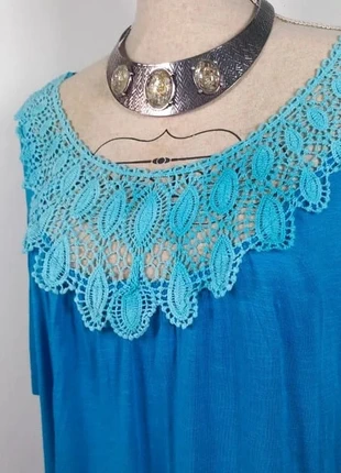 🌸Jolie tunique bleu décolleté macramé taille 54🌸, état: Très bon état, taille: 7XL / 54 / 26, 10,00 €, 11,20 € Protection acheteurs (Pro) incluse