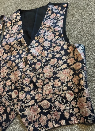 Vintage 90s/00s Italian Silk Waistcoat & Tie Set – Silver & Rose – 42 inch chest, condition: Very good, size: L, £19.99, £21.69 includes Buyer Protection