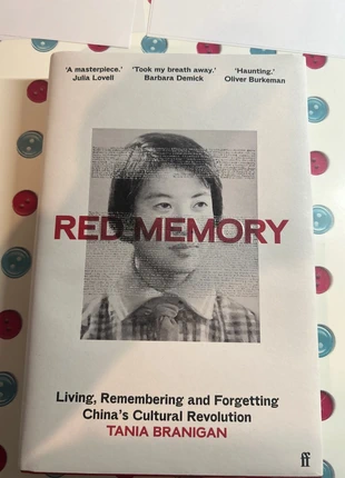 Red Memory, condition: Like new, €1.00, €1.75 includes Buyer Protection