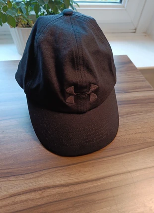 Womens Under Armour Black Strapback Baseball cap Black, brand: Under Armour, condition: Very good, size: One size, £4.00, £4.90 includes Buyer Protection