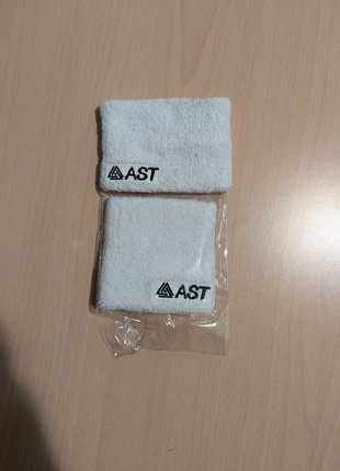 Polsini tennis / padel bianchi AST, marke: AST, zustand: Sehr gut, 5,50 €, 6,48 € inklusive Vinted-Käuferschutz