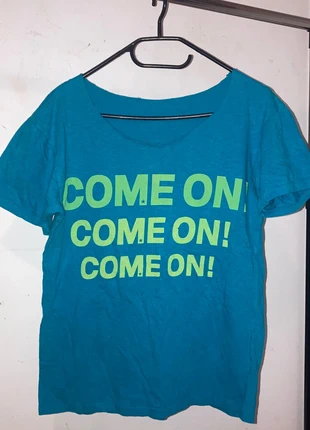 Tshirt Blue Scene “Come On!”, marca: Scene, estado: Muito bom, tamanho: M / 38 / 10, €4.00, €4.90 inclui Proteção do Comprador
