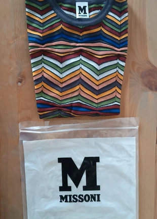 M Missoni Top Smanicato Chevron Multicolor – Originale, marque: Missoni, état: Neuf avec étiquette, taille: M / 38 / 10, 149,00 €, 157,15 € Protection acheteurs incluse