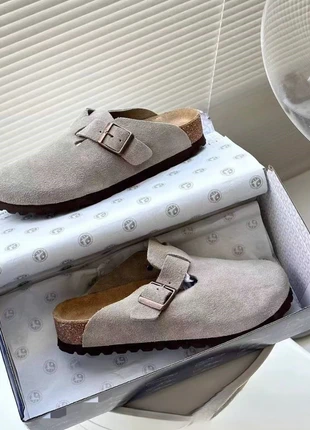 Sandales - Birkenstock Boston, marke: Birkenstock, zustand: Neu, mit Etikett, größe: 44, 75,00 €, 79,45 € inklusive Vinted-Käuferschutz