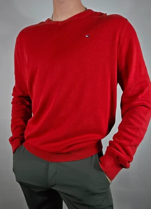 Pull Tommy Hilfiger col v rouge taille XL, brand: Tommy Hilfiger, condizioni: Ottime, taglia: XL, €28.00, €30.10 include la Protezione acquisti Pro