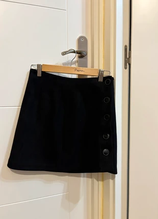 Falda tipo ante negra, marque: Bershka, état: Neuf sans étiquette, taille: S / 36 / 8, 7,00 €, 8,05 € Protection acheteurs incluse