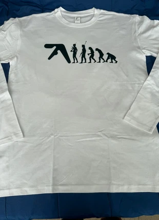 T-shirt unisex a maniche lunghe Aphex Twin Evolution varie taglie M - L, marque: sol's, état: Neuf sans étiquette, taille: M, 20,00 €, 21,70 € Protection acheteurs incluse