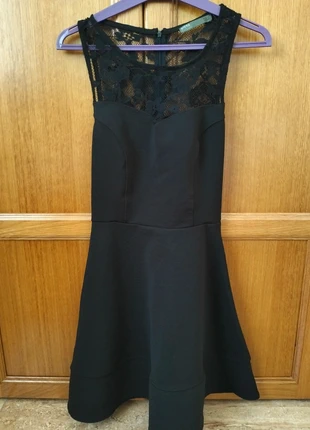 Vestido Sfera mujer 🖤, merk: Sfera, staat: Nieuw zonder prijskaartje, maat: S / 36 / 8, € 5,00, € 5,95 inclusief Kopersbescherming