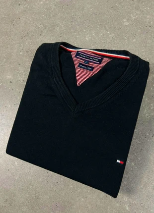 Pull/Sweat a col V Tommy Hilfiger L Noir Homme Logo brodé Premium coton vintage oldmoney, brand: Tommy Hilfiger, condition: Very good, size: L, €21.15, €22.91 includes Buyer Protection Pro