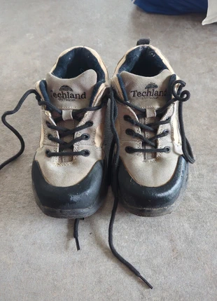 chaussures de randonnée Timberland, marca: Timberland, estado: Muito bom, €1.00, €1.75 inclui Proteção do Comprador