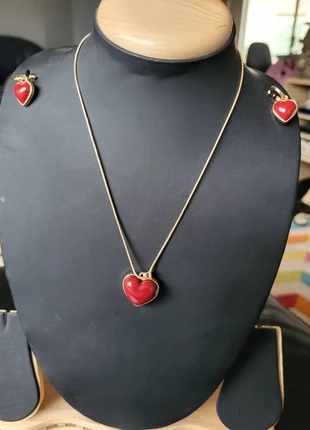 red heart jewellery gift set ,necklace & hoop earrings, brand: Boho Chic, condition: New without tags, £6.00, £7.00 includes Buyer Protection