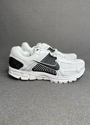 nike Zoom Vomero 5, marke: Nike Vomero 5, zustand: Sehr gut, größe: 47, 99,00 €, 104,65 € beinhaltet Vinted-Käuferschutz Pro