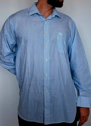 🟣 chemise burberrys bleu blanc rayé vintage 🟣taille 43 / 17, marca: Burberrys, estado: Muy bueno, tamaño: 43, 34,00 €, 36,40 € Protección al comprador incluida