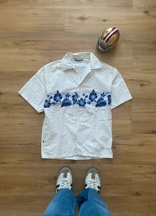 Chemise Manche courte à motif Hawaï Fleur Rip Curl Blaches et bleu Taille M, marke: Rip Curl, zustand: Sehr gut, größe: M, 17,50 €, 19,08 € inklusive Vinted-Käuferschutz