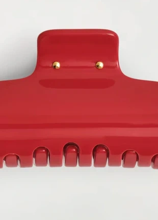 Pince à cheveux cos rouge neuve, marque: COS, état: Neuf sans étiquette, 10,00 €, 11,20 € Protection acheteurs incluse