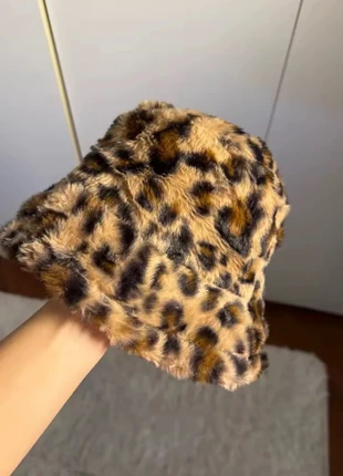 Bonnet chapeau à fourrure style léopard vintage., marque: Vintage Dressing, état: Neuf sans étiquette, taille: Taille unique, 12,00 €, 13,30 € Protection acheteurs incluse