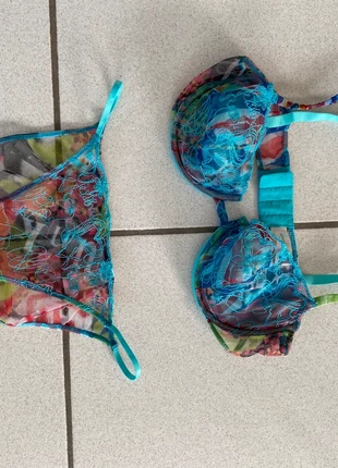 BH Slip maat D 75, marque: University, état: Très bon état, taille: 90D, 5,00 €, 5,95 € Protection acheteurs incluse